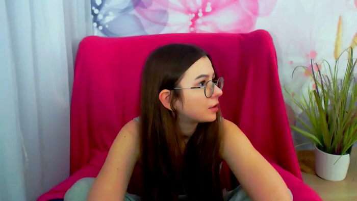 AliceeCute18