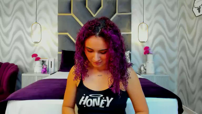 HollyJhonson