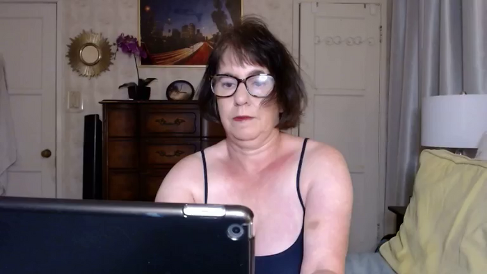 Luscious_Linda