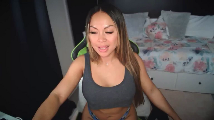 miaqueen143