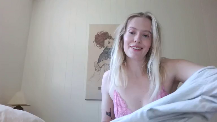 AprilValentina