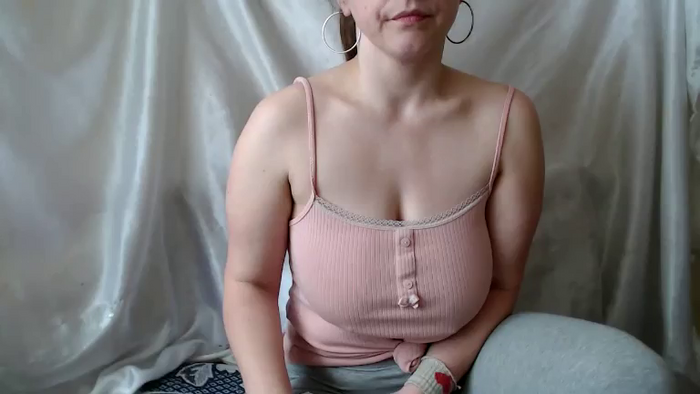 BettyGirlKiss