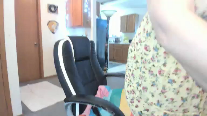 Hottyhousewife18