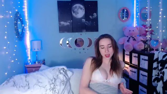 Lacey_Prescott