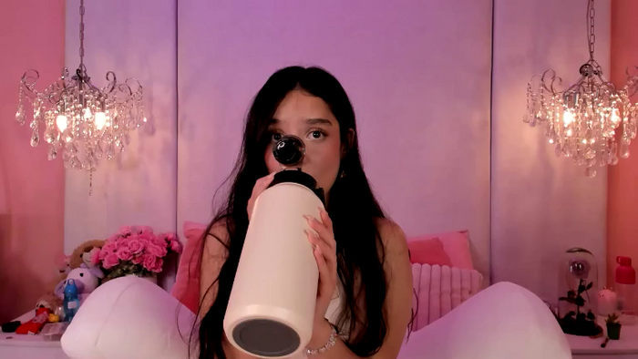 Cora_Star