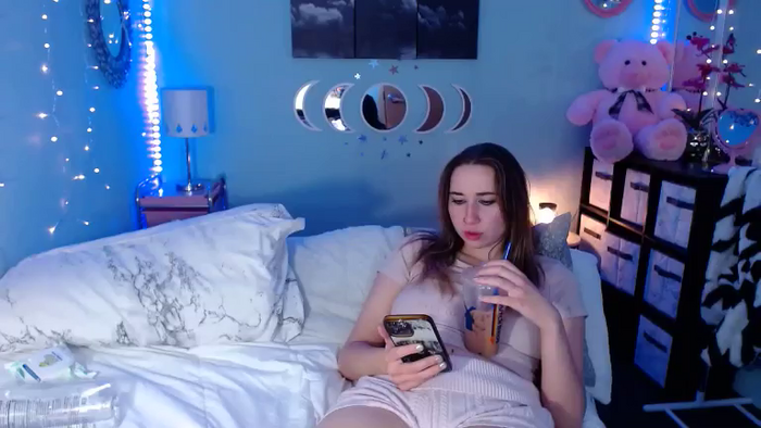 Lacey_Prescott