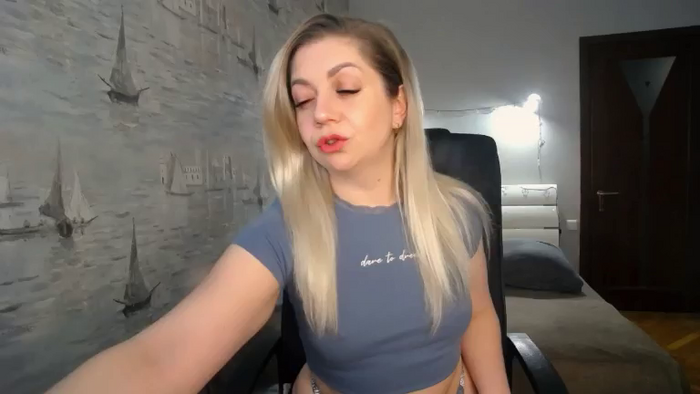 Nichole_Hill