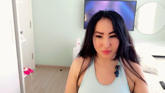 AsianQu33n