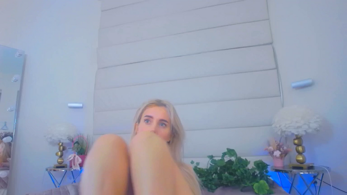 DahliaLay