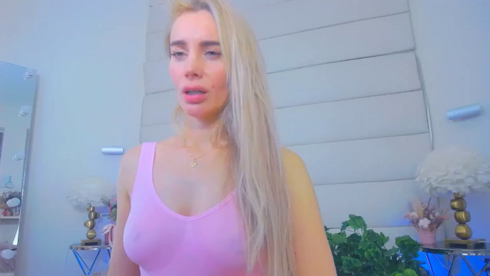 DahliaLay
