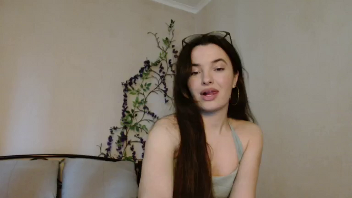 LuckyVicky28