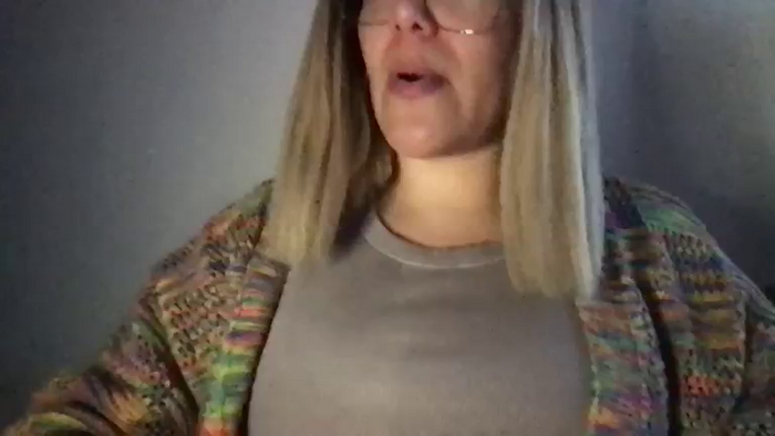 MistressLouUK