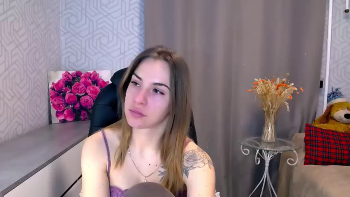 MeganNaughtyy