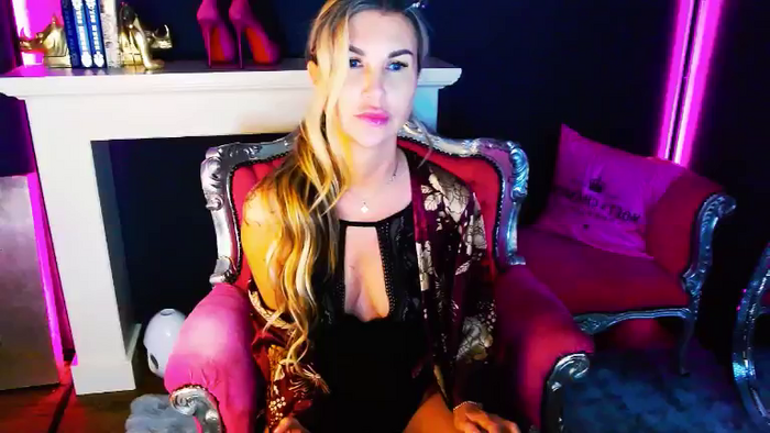 MillaVonLove