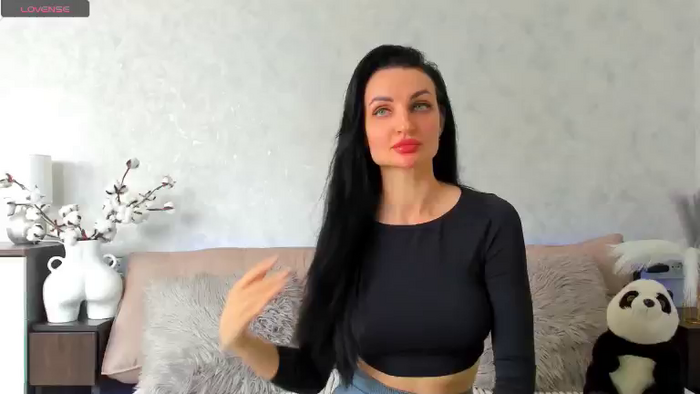 Tina_Mart