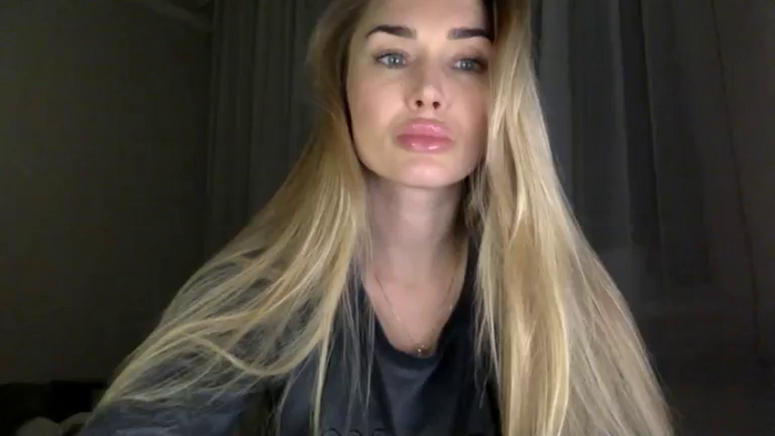 Tina_a