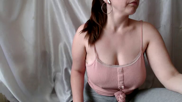 BettyGirlKiss