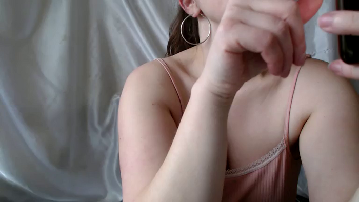 BettyGirlKiss