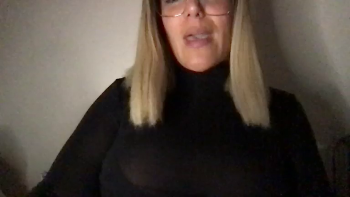 MistressLouUK