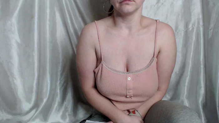BettyGirlKiss