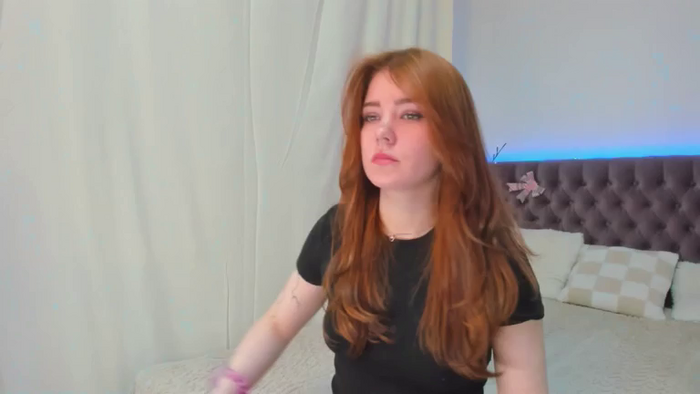EllaMyerss