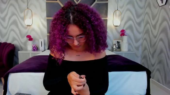 HollyJhonson