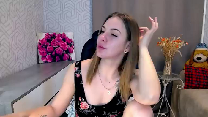 MeganNaughtyy