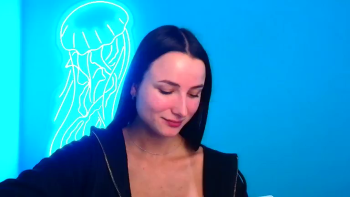 Scarlett_Wonder