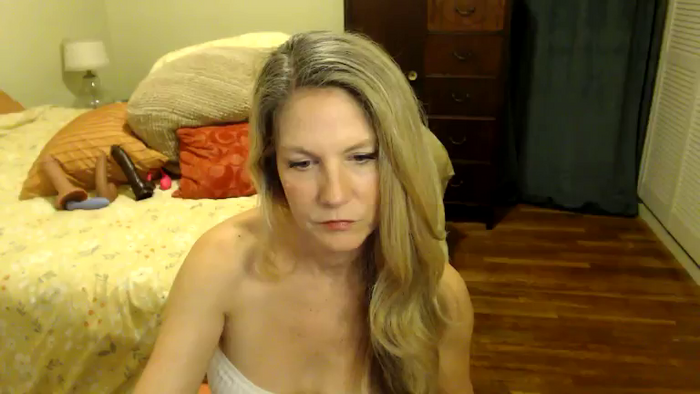 SweetCougarCandy