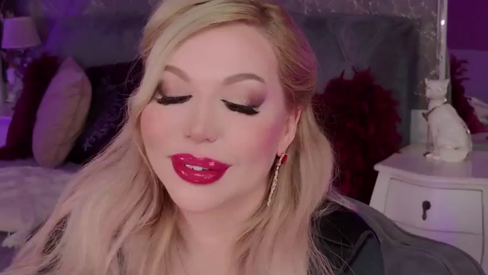 Alpha_Goddess