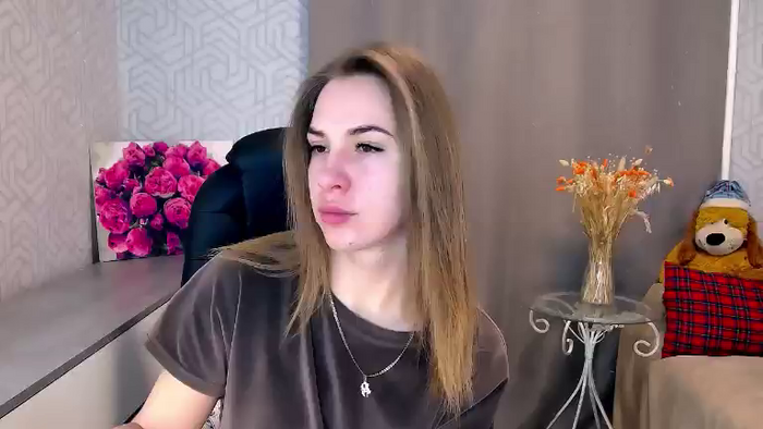 MeganNaughtyy