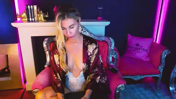 MillaVonLove