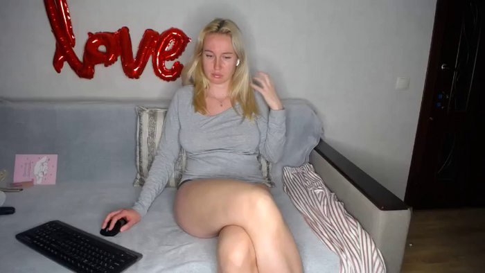 ShyGirlEva101