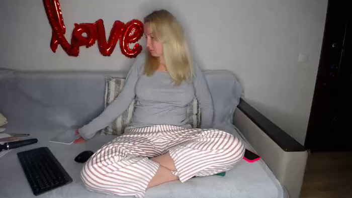 ShyGirlEva101
