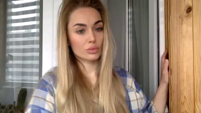 Tina_a