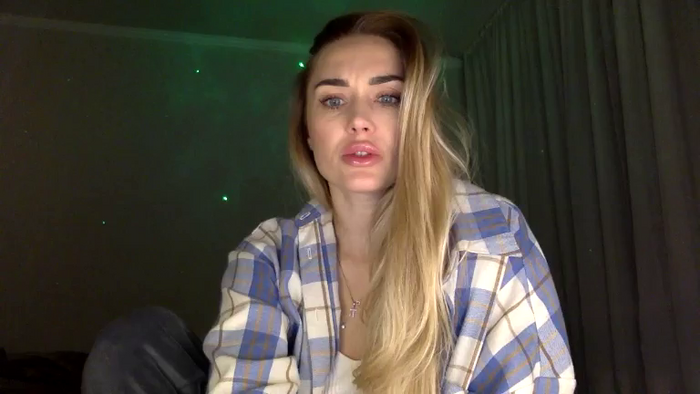 Tina_a
