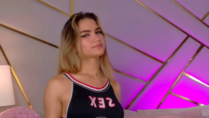 ZeyneJohnson