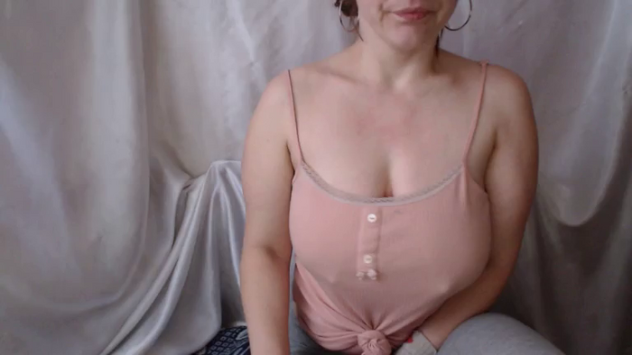 BettyGirlKiss