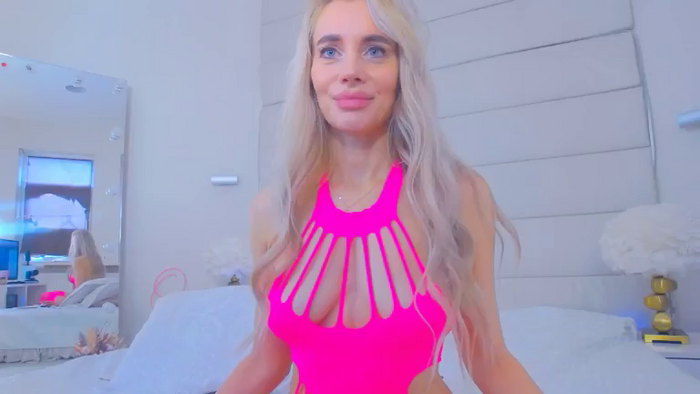 DahliaLay