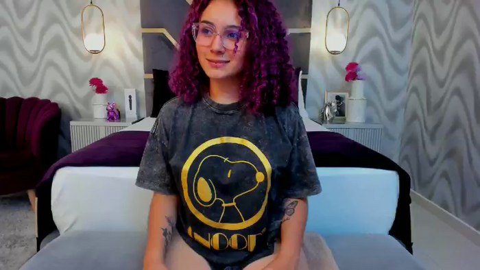 HollyJhonson