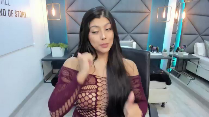 Holly_Fosterr