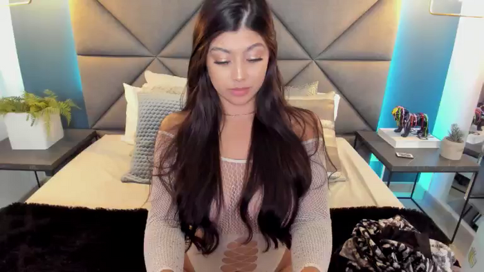 Holly_Fosterr