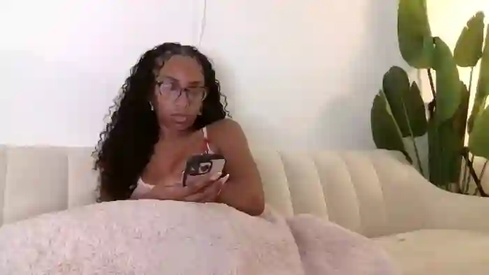 2025/04/07/streamate-tilamaria-05-17-44