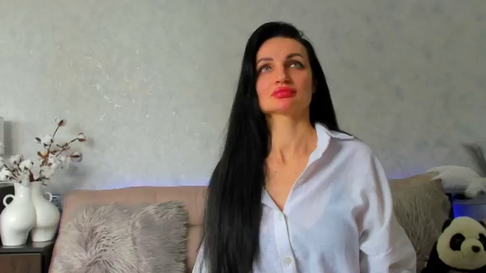 Tina_Mart