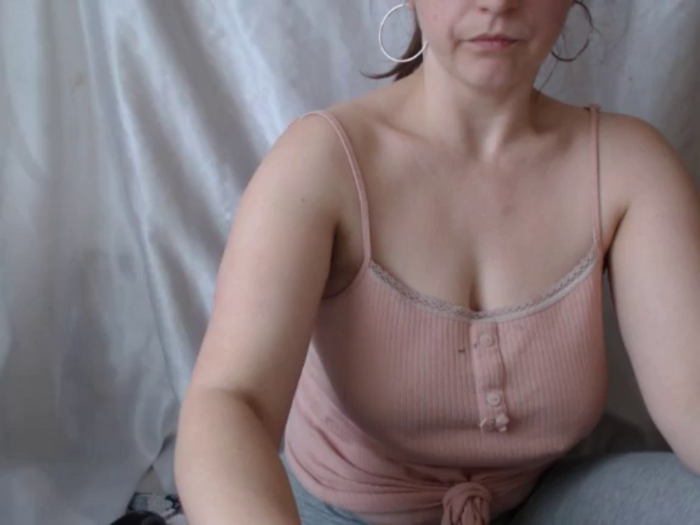 BettyGirlKiss