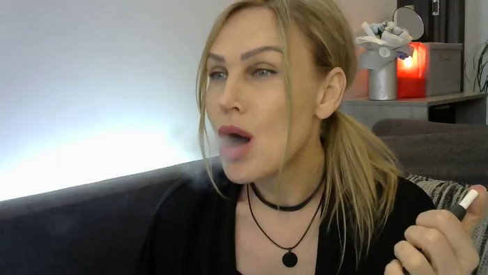 Evie_Paige