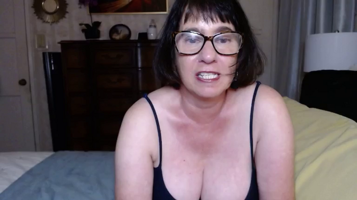 Luscious_Linda