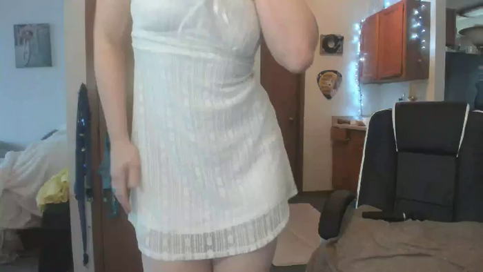Hottyhousewife18