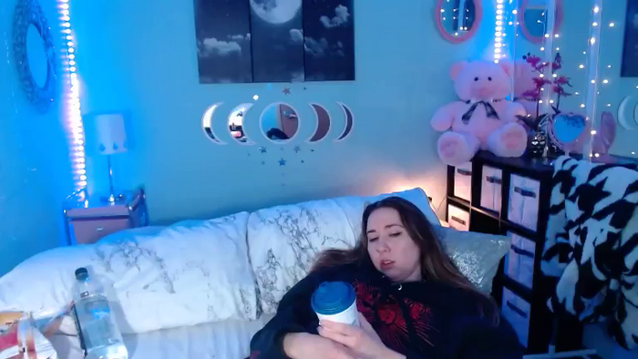 Lacey_Prescott