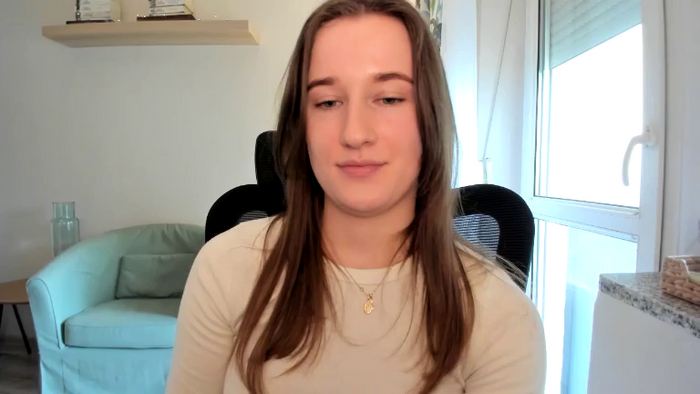 Oliviaaa19